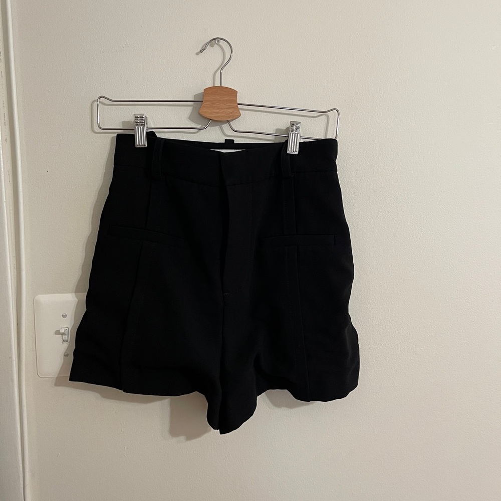 black zara shorts size xs